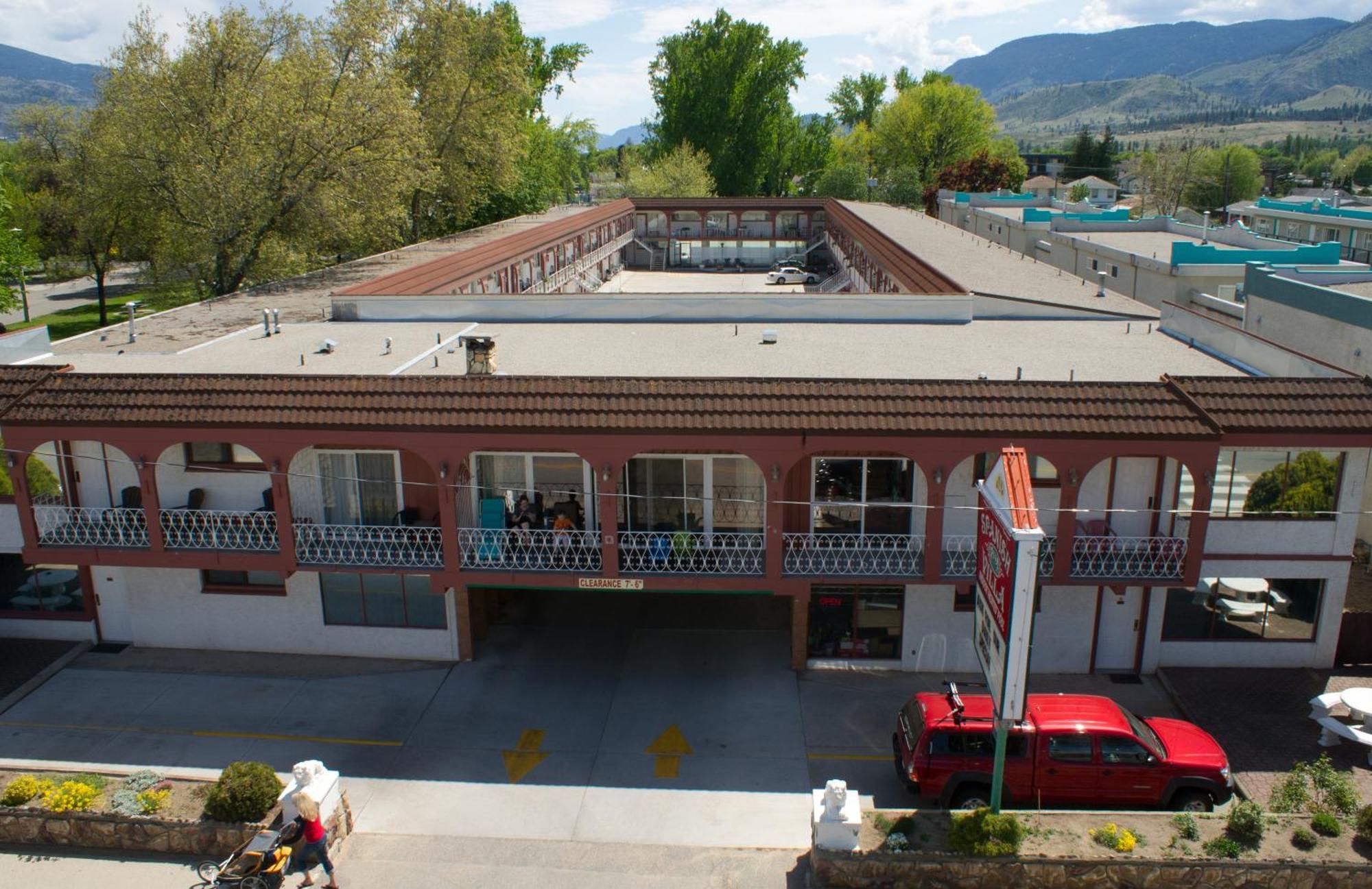 Spanish Villa Resort Penticton Buitenkant foto